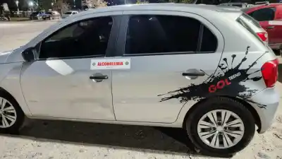 Dieron positivo en un control de alcoholemia y terminaron cruzando el puente a pie