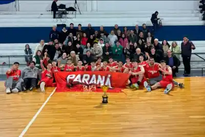 Paraná U17 no tuvo piedad en Villaguay y se llevó un título que no se mancha