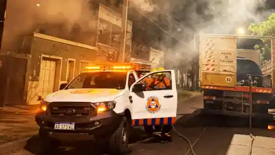 Un grito desesperado en la madrugada: el incendio que terminó en tragedia en el Abasto