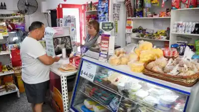 El drama de los barrios salteños: 8 de cada 10 familias se endeudan para llenar la heladera