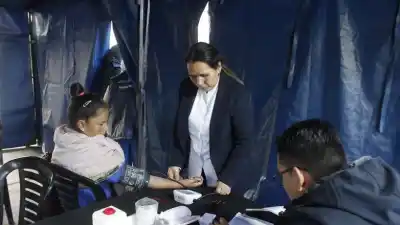 Atención gratuita en el Barrio ATSA: qué servicios ofrece el Hospital Móvil esta semana