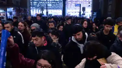 Caos en tres líneas de trenes por un nuevo control de alcoholemia