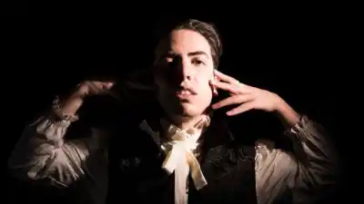 El clásico de Oscar Wilde que vuelve al teatro con música propia
