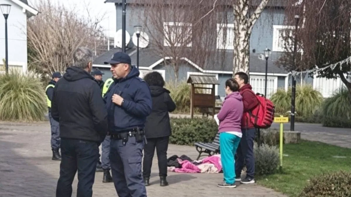 El último adiós a 'Pichi', el querido personaje que murió solo en un banco de Junín