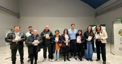 Santa Cruz lanza "Activá Tu Huerta": 10.000 kits de semillas para toda la provincia