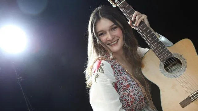 Premio Gardel mediante, Maggie Cullen trae 'Décimas' a Paraná