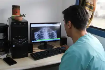 Las guardias pediátricas explotaron: las consultas respiratorias treparon un 187% en cinco semanas