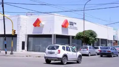 El plan de una empresa familiar de Centenario para competir contra las grandes marcas