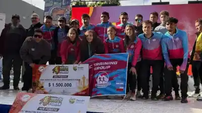 La Maratón Vuelta a Pomán celebró su edición 35 con récord de equipos