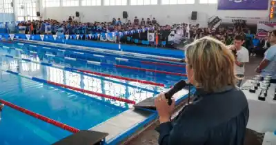 Santa Cruz define su equipo de natación para los Juegos de la Araucanía 2026