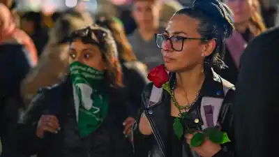 El misterio de la brecha de género: por qué ellas le huyen a Milei
