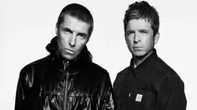 Oasis: el libro que guarda el secreto de la reunión y una foto que cambió todo