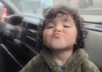 Un camión recolector atropelló a un bebé en Tucumán: la denuncia que estremece a la familia
