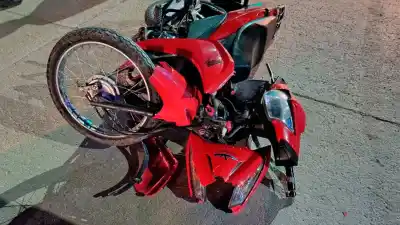 Dos jóvenes terminaron hospitalizados tras un violento choque en Añatuya