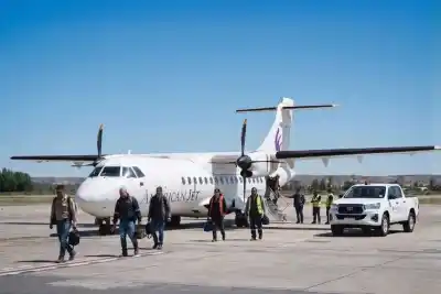 Neuquén suma dos rutas aéreas: cuándo empiezan los vuelos a Chos Malal y Chapelco