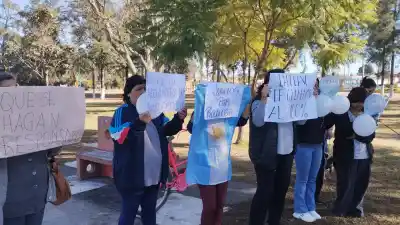 Un alumno sufrió un grave accidente en una escuela de Palpalá y la familia apunta contra el Estado