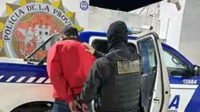 Recuperaron una moto con pedido de secuestro y hubo tres detenidos en Villa María