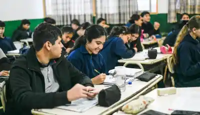 Qué harán los alumnos en las últimas dos horas del 18 de septiembre