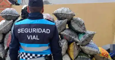 Ofreció dinero a los policías en un control y terminó demorado: el insólito intento en Ruta 50