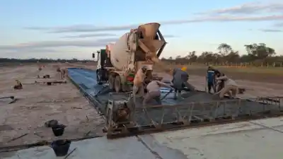 Construyen en El Impenetrable una pista que evitará el aislamiento por lluvias