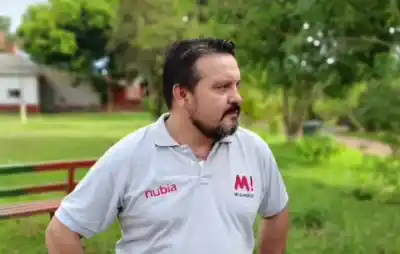 21 años de trabajo y un despido por WhatsApp: la hija de un empleado de Musimundo contó su historia