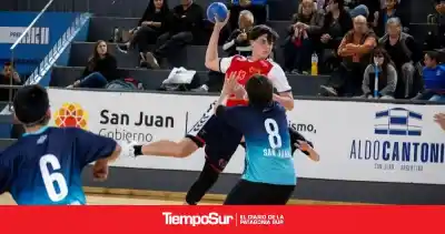 El duro arranque de los seleccionados de Santa Cruz en el Argentino de Menores: dos derrotas y una cuenta pendiente