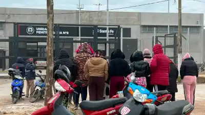 Trasladaron 380 presos a la nueva cárcel de Recreo y los familiares estallaron: qué reclaman