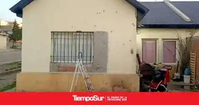 Balearon una casa 30 veces en un barrio de Santa Cruz y hay un dato que preocupa