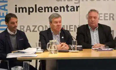El bebé de Rancul ya está con la familia adoptante: qué dijo el ministro sobre el operativo