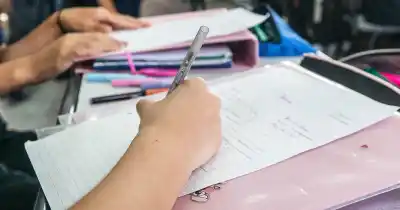 Mendoza superó a la media nacional en Ciencias y Matemática, pero una materia la deja atrás