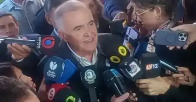 Jaldo a Manzur: "Ojalá no se baje en la mitad del canal" y ratifica a Chahla