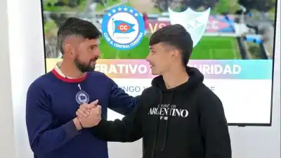 Rosario revive su clásico menor: Central Córdoba y Argentino juegan con las dos hinchadas