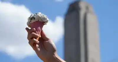 Rosario se convirtió en un paraíso helado: el increíble número que dejó la fiesta frente al Monumento