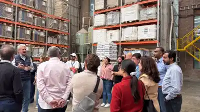Empresarios del mundo visitaron Roldán: ¿qué fueron a buscar a dos firmas locales?