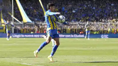 La duda que Almirón debe resolver para el once ante Tigre