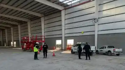 Murió un operario en la obra de Mercado Libre en Escobar: qué pasó con su arnés de seguridad