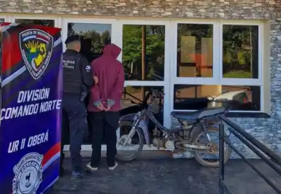 Robó una mochila pero la Policía le encontró mucho más en Oberá
