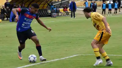 La urgencia de Güemes y Mitre: qué tienen en juego en la fecha 29
