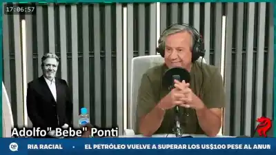 Un escritor santiagueño ilumina la memoria: “No podemos dejar que se apague la llama del recuerdo”