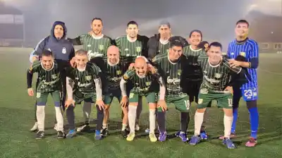 Lo golpeó en el rostro y lo dejó tirado: la sanción que recibió el futbolista de San Miguel