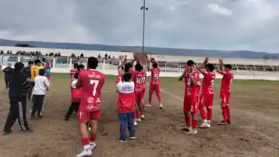 Goleadas y un clásico: así terminó la primera fecha del fútbol chacarero