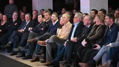 El homenaje que juntó a Massa, Llaryora y Schiaretti y dejó una postal inesperada