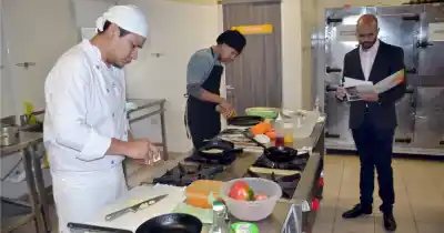 Reabre en Capital un espacio gratuito que impulsa a los emprendedores gastronómicos