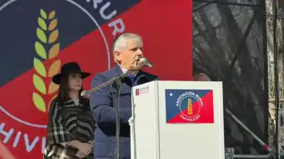 El insólito ofrecimiento de Britos al campo en plena inauguración de la Rural