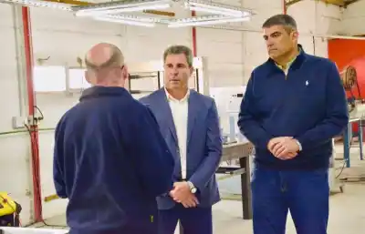 Uñac cruzó al Gobierno por el ajuste y dejó un mensaje para el peronismo