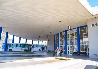 Cambian el acceso a la Terminal de Villa de Merlo: qué pasará con los colectivos