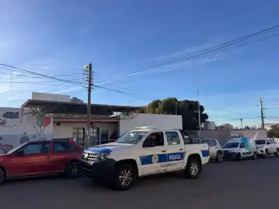 Un jardín de Comodoro quedó a oscuras: el insólito motivo que encontraron los dueños