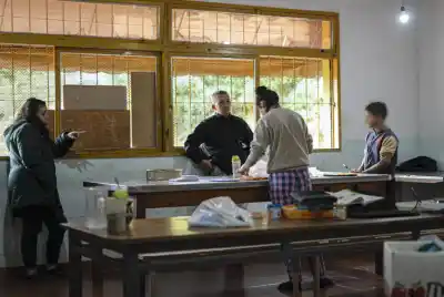 Menores detenidos en Misiones: qué hace la Policía con ellos y qué cambió con el nuevo régimen
