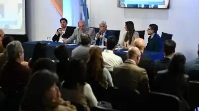 Empleados públicos podrán capacitarse gratis en inteligencia artificial