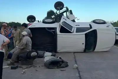 Vuelco en la ruta del sur: la camioneta que perdió el control y el milagroso desenlace que sorprendió a todos